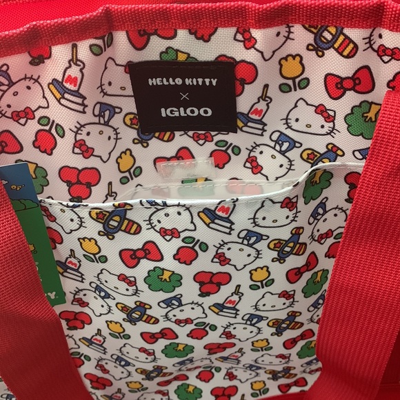 Igloo Bags Hello Kitty Large Tote Dual Compartment Cooler Bag Poshmark